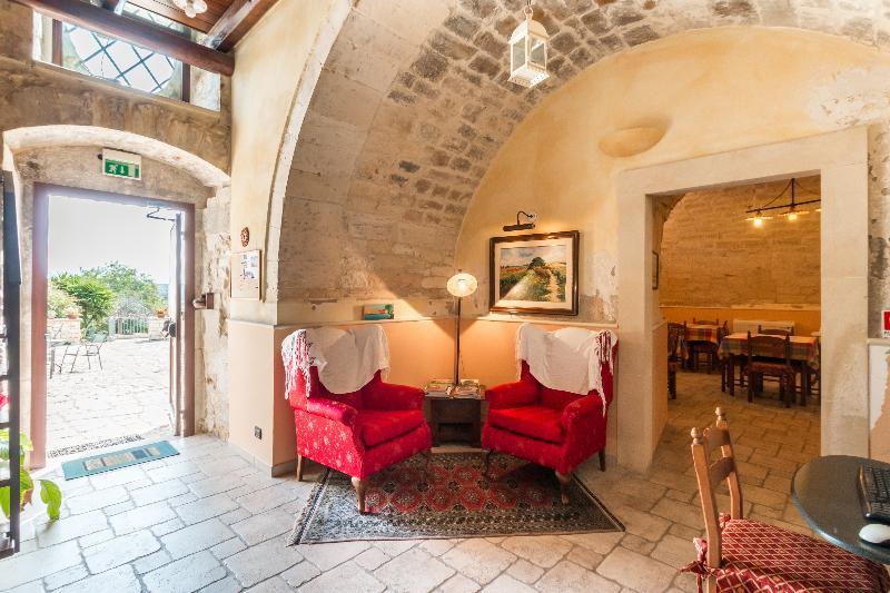 Gasthaus Casina Di Grotta Di Ferro Santa Croce Camerina Exterior foto