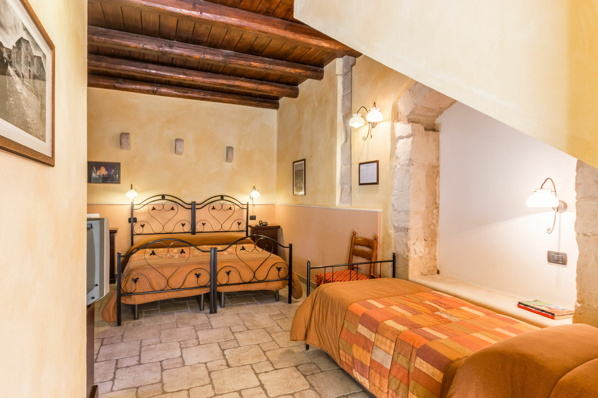 Gasthaus Casina Di Grotta Di Ferro Santa Croce Camerina Exterior foto